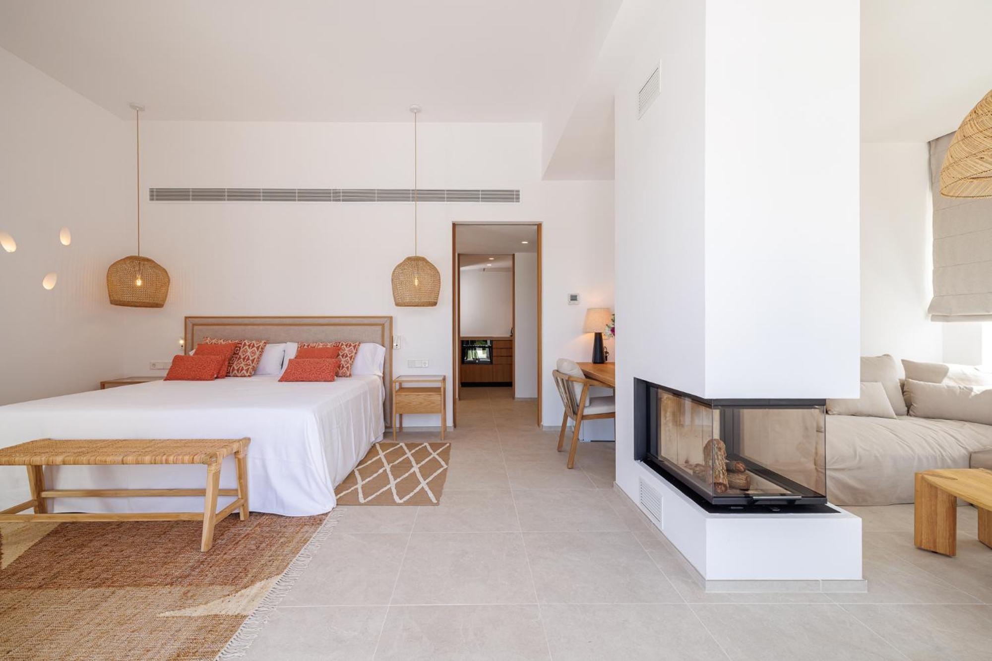 Can Lluc Boutique Hotel & Luxury Villas 산트 라파엘 데 사 크레우 외부 사진
