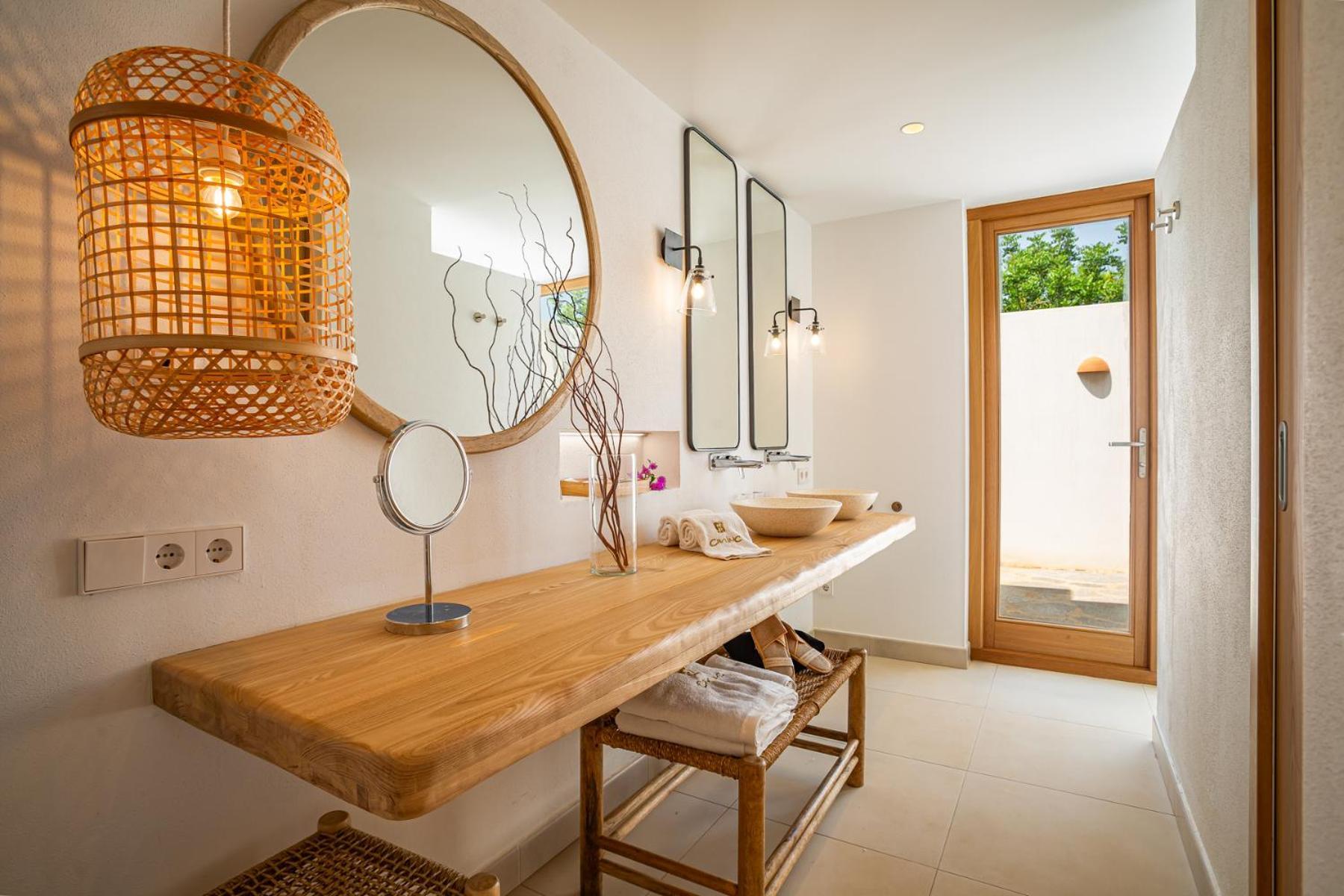 Can Lluc Boutique Hotel & Luxury Villas 산트 라파엘 데 사 크레우 외부 사진